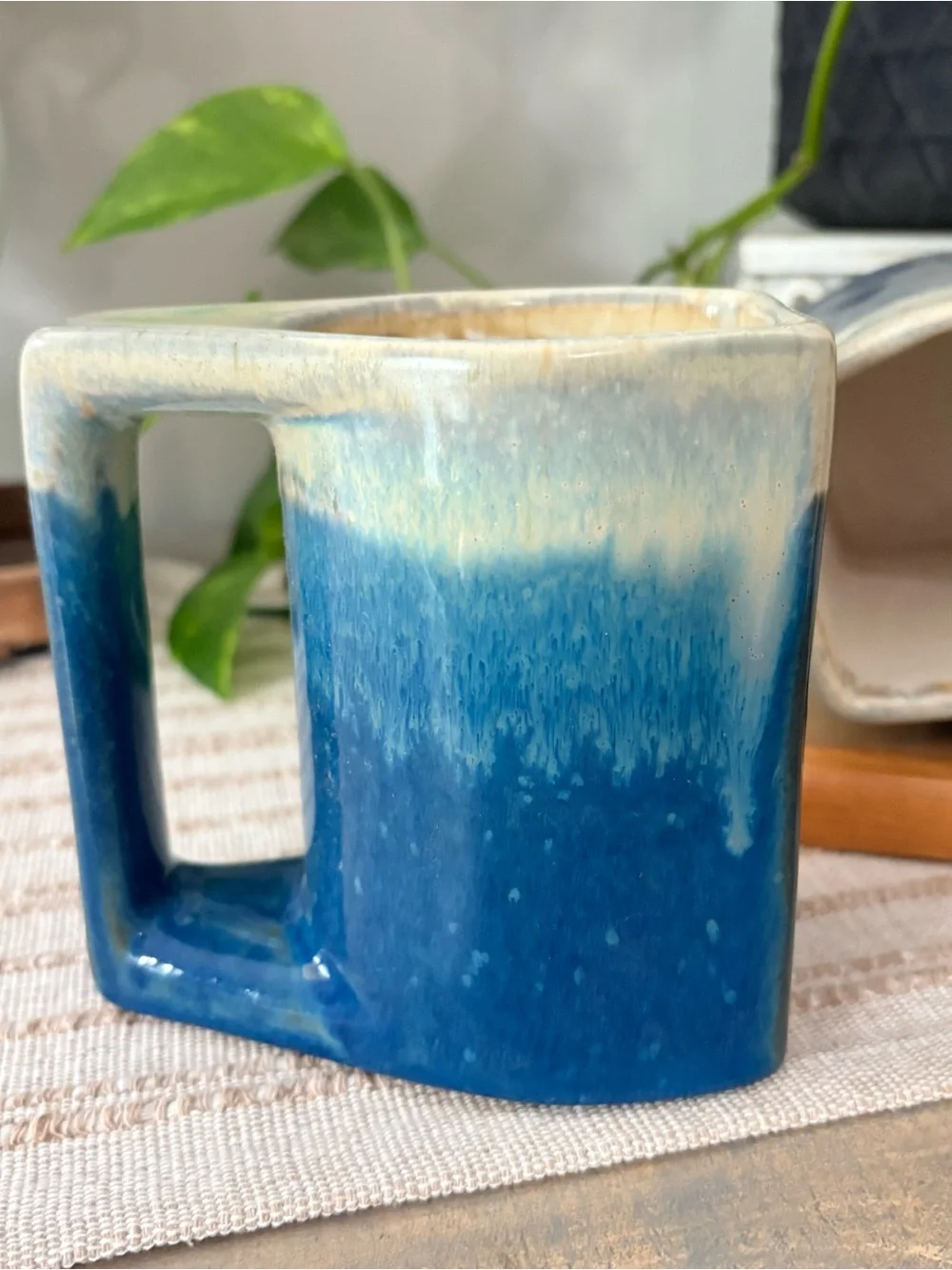 RODOLFO PADILLA MEXICAN DRIP GLAZE STACKING 4 COFFEE MUGS w STAND UNSIGNED VTG